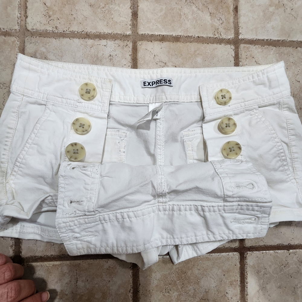 Pre-loved Express Shorts (2 pair) - Picture 7 of 16